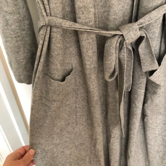 Long Cashmere Robe - Picture 2 of 5